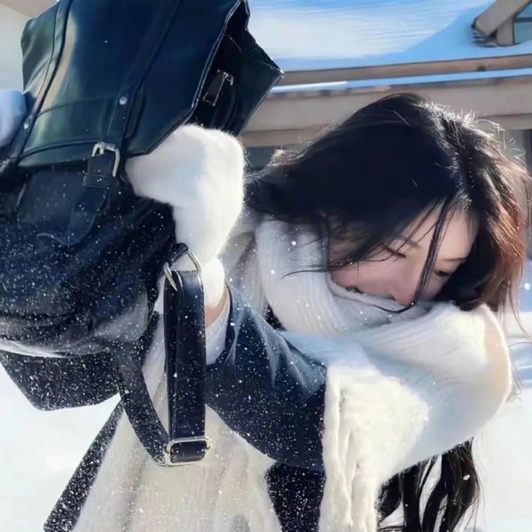 爬墙新娘年十八。